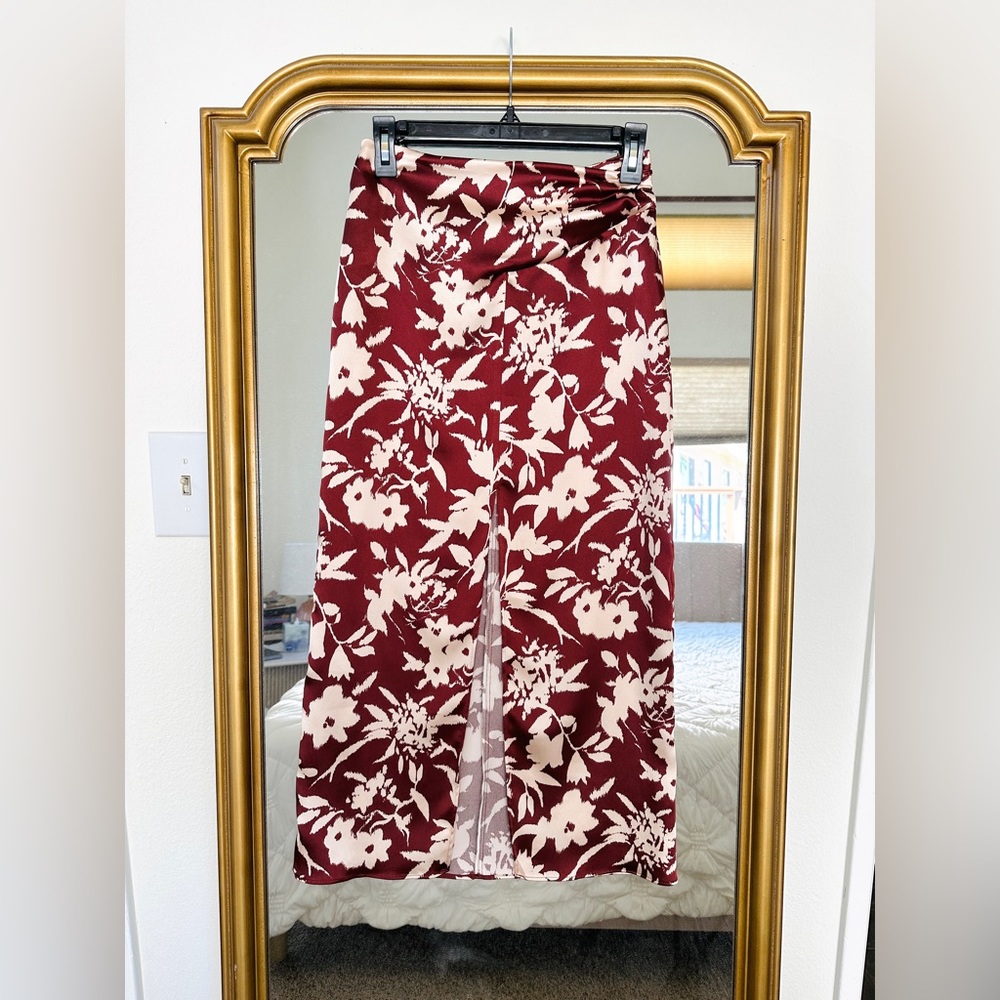 Zara Floral Midi Skirt // with center slit